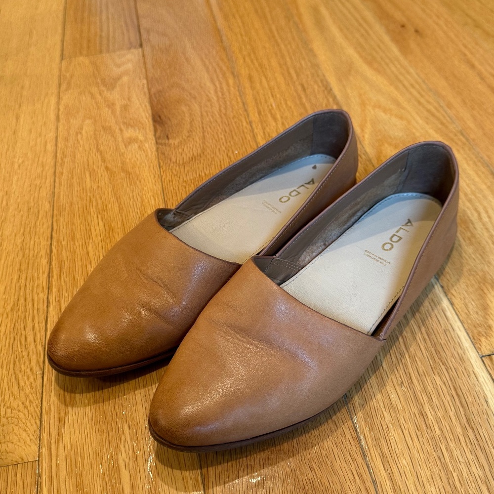 Aldo Leather Flats
